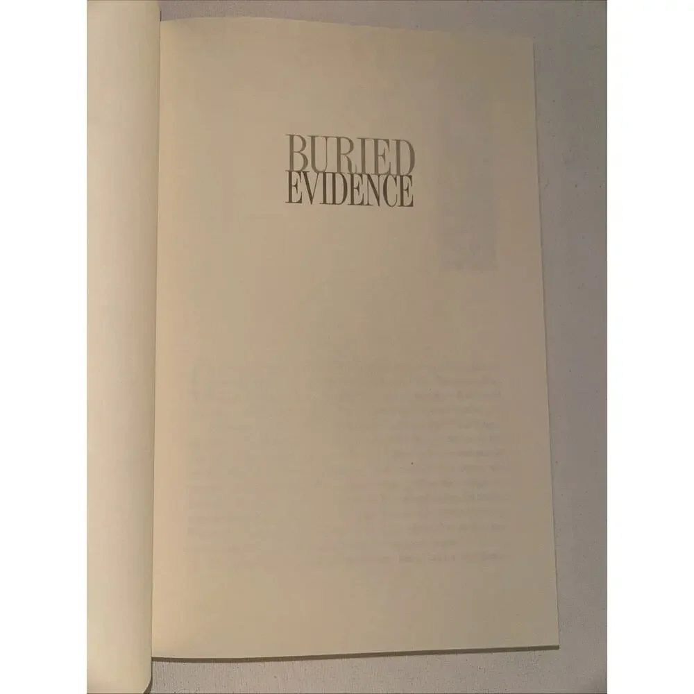 Buried Evidence by Nancy Taylor (2000, Hardcover)